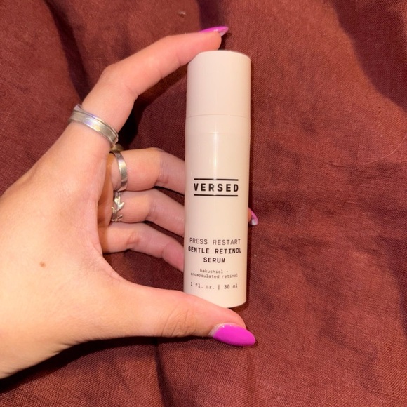 Versed White Gentle Retinol Serum - Picture 5 of 5